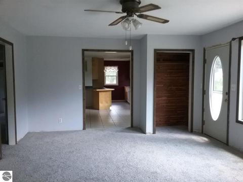 8945 E Remus Rd, Mount Pleasant, MI 48858 photo 8