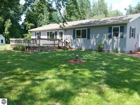 8945 E Remus Rd, Mount Pleasant, MI 48858 photo 23