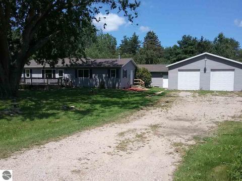 8945 E Remus Rd, Mount Pleasant, MI 48858 photo 36