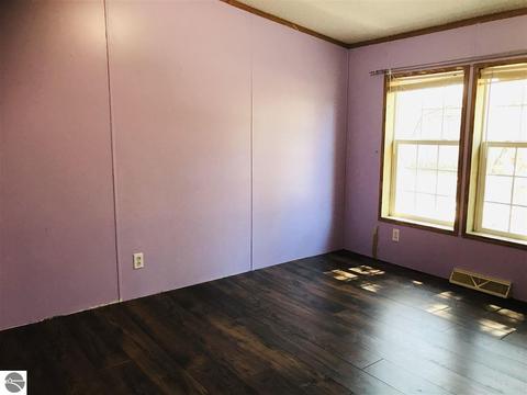 2036 E M-55, Cadillac, MI 49601 photo 14