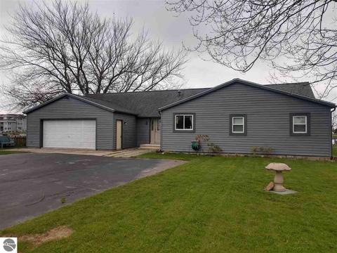 1818 Riverside Dr, Au Gres, MI 48703 photo 1