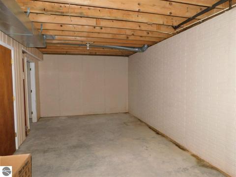 2872 E Lake Dr, Lupton, MI 48635 photo 15
