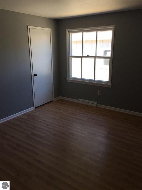 4548 S Ski View Cir, Cedar, MI 49621 photo 13