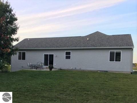 7494 E Meadows Dr, Cedar, MI 49621 photo 2