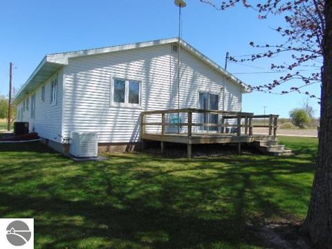 1989 N Jerome Rd, Ithaca, MI 48847 photo 42