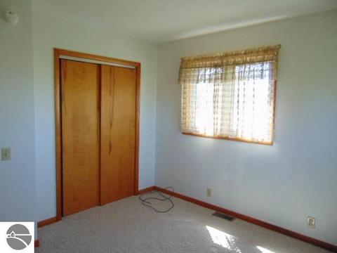 1989 N Jerome Rd, Ithaca, MI 48847 photo 18