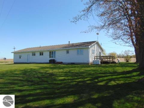 1989 N Jerome Rd, Ithaca, MI 48847 photo 39