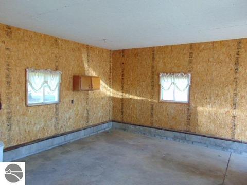 1989 N Jerome Rd, Ithaca, MI 48847 photo 31