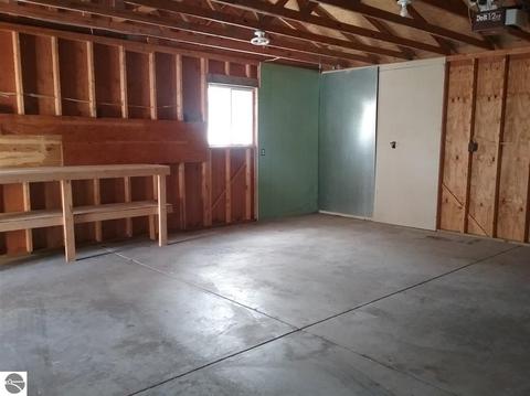 2362 Cdale Dr, Harrison, MI 48625 photo 36