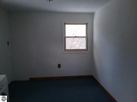 2362 Cdale Dr, Harrison, MI 48625 photo 9