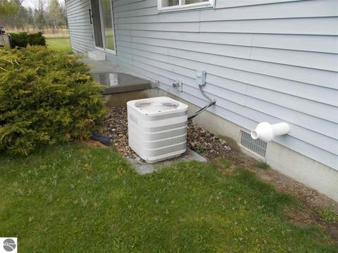 1737 Towerline Rd, Hale, MI 48739 photo 5