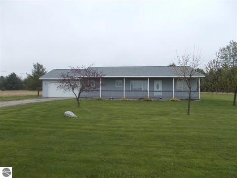 1737 Towerline Rd, Hale, MI 48739 photo 1