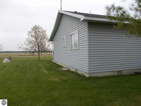 1737 Towerline Rd, Hale, MI 48739 photo 9