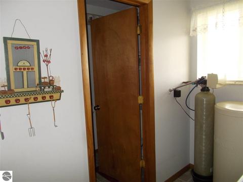 1737 Towerline Rd, Hale, MI 48739 photo 40