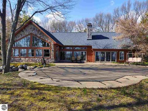 2550 E Booth Rd, Au Gres, MI 48703 photo 1