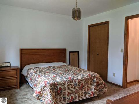 5245 E Michigan Ave, Au Gres, MI 48703 photo 11