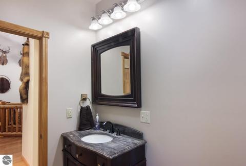 2367 Langs Ln, Interlochen, MI 49643 photo 31