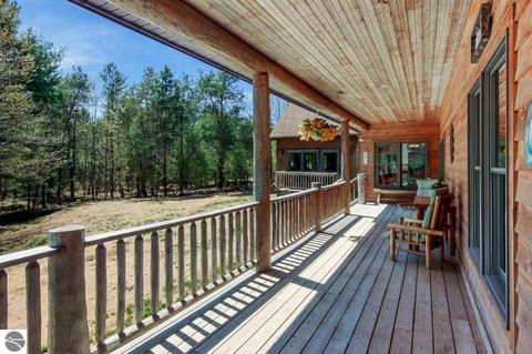 2367 Langs Ln, Interlochen, MI 49643 photo 9