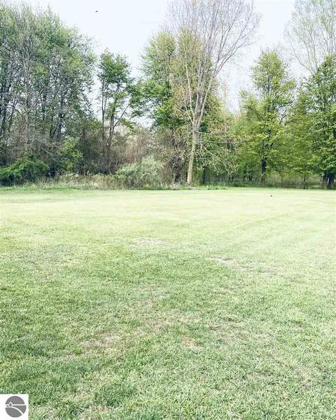 865 S Ely Hwy, Ithaca, MI 48847 photo 5