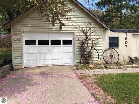 1507 E Brooks Rd, Midland, MI 48640 photo 29