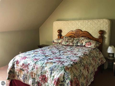 1507 E Brooks Rd, Midland, MI 48640 photo 17