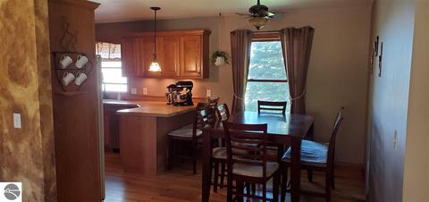 2530 E Baseline Rd, Mount Pleasant, MI 48858 photo 14