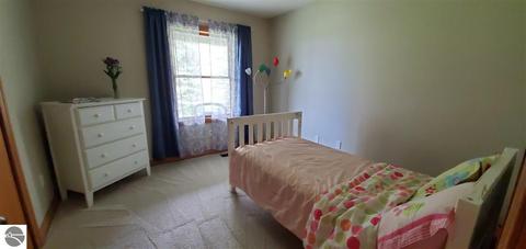 2530 E Baseline Rd, Mount Pleasant, MI 48858 photo 18