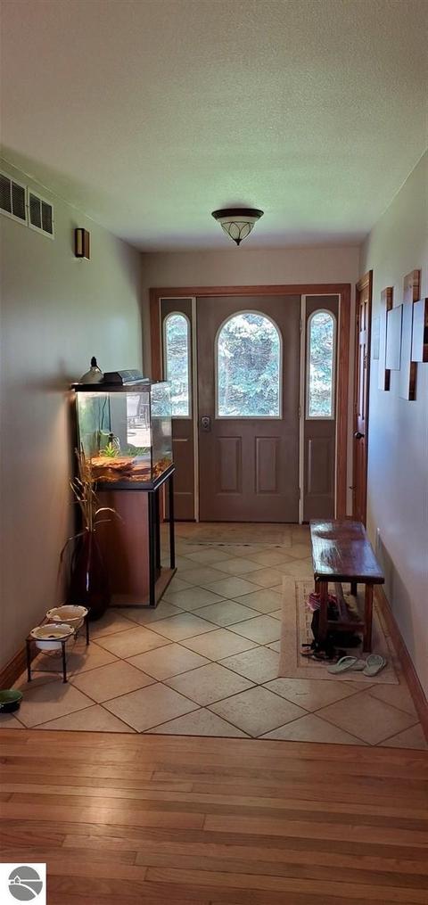 2530 E Baseline Rd, Mount Pleasant, MI 48858 photo 15