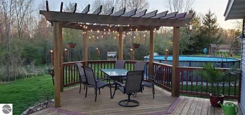 2530 E Baseline Rd, Mount Pleasant, MI 48858 photo 5