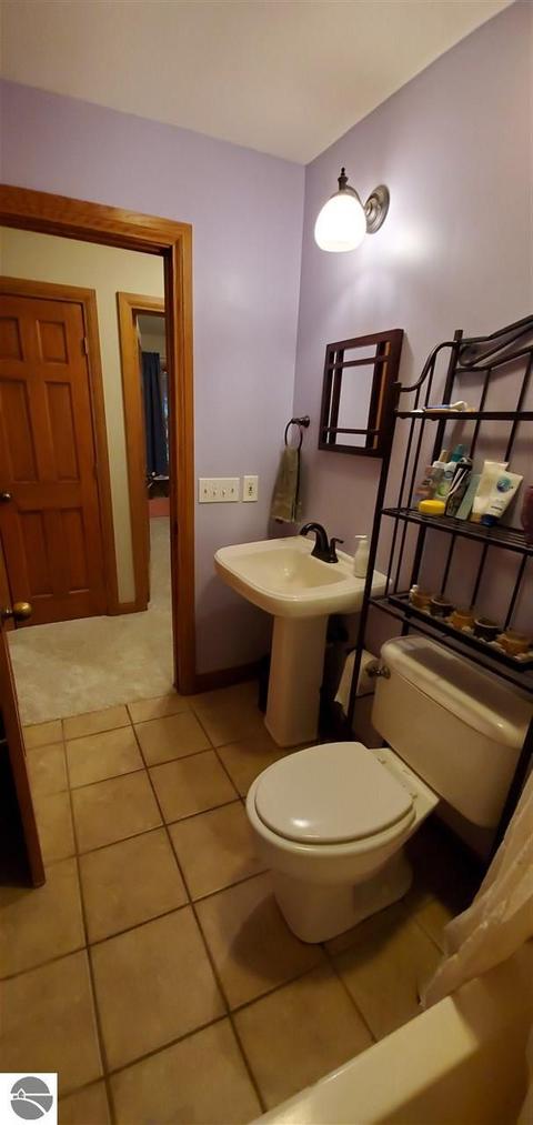 2530 E Baseline Rd, Mount Pleasant, MI 48858 photo 27