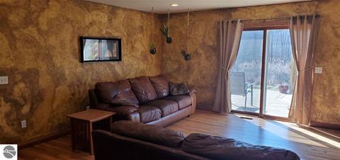2530 E Baseline Rd, Mount Pleasant, MI 48858 photo 12