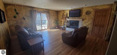 2530 E Baseline Rd, Mount Pleasant, MI 48858 photo 11
