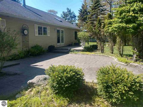 373 N Huron, Au Gres, MI 48703 photo 11