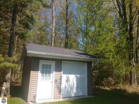 373 N Huron, Au Gres, MI 48703 photo 13