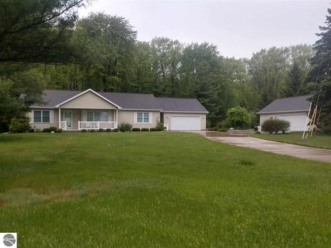 373 N Huron, Au Gres, MI 48703 photo 4