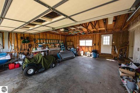 6850 E Kelenski Dr, Cedar, MI 49621 photo 36