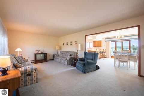 6850 E Kelenski Dr, Cedar, MI 49621 photo 9