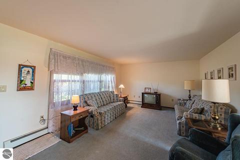 6850 E Kelenski Dr, Cedar, MI 49621 photo 17