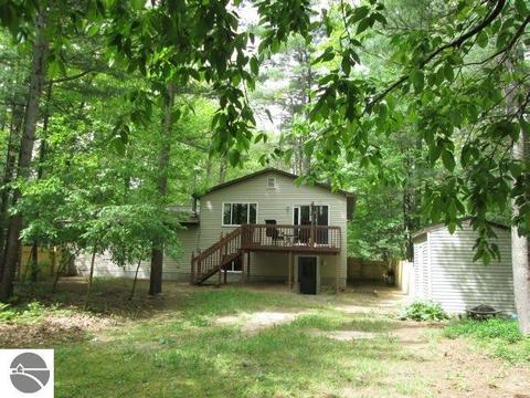 843 Cedar Trl, Interlochen, MI 49643 photo 4