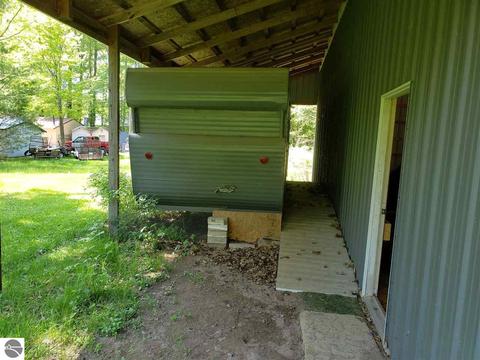 5604 Antonia Rd, Au Gres, MI 48703 photo 4