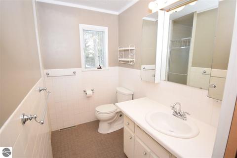 701 S Crescent Ave, Au Gres, MI 48703 photo 25