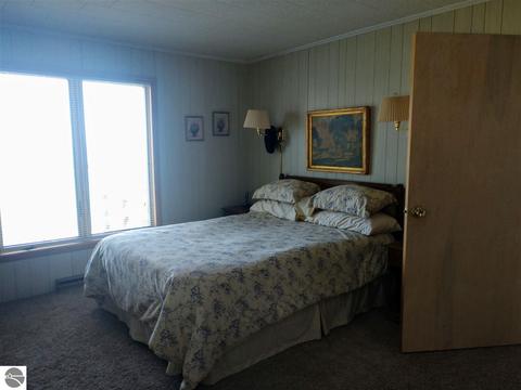 701 S Crescent Ave, Au Gres, MI 48703 photo 23