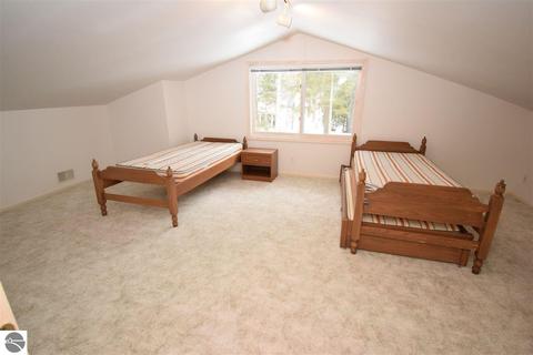 701 S Crescent Ave, Au Gres, MI 48703 photo 33