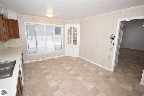 701 S Crescent Ave, Au Gres, MI 48703 photo 22