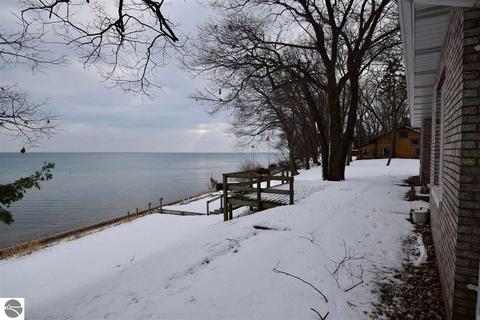 701 S Crescent Ave, Au Gres, MI 48703 photo 8