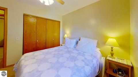 2764 E Millbrook Rd, Mount Pleasant, MI 48858 photo 13