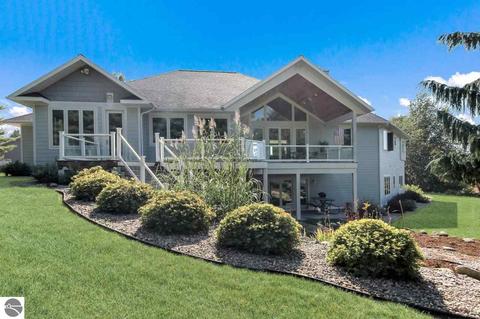 11325 E M 72, Williamsburg, MI 49690 photo 2