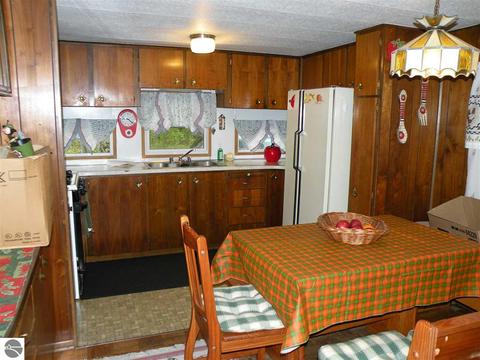 777 Easton Rd, Gladwin, MI 48624 photo 7