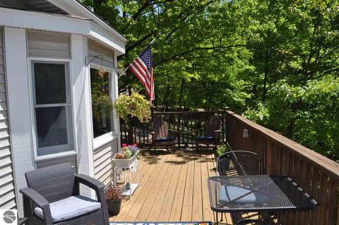 3995 S Bluff Cir, Cedar, MI 49621 photo 37