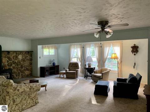 10439 Harmony Dr, Interlochen, MI 49643 photo 6